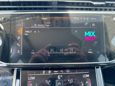 Used 2023 Audi Q7 3.0T Premium AWD/4WD image 36