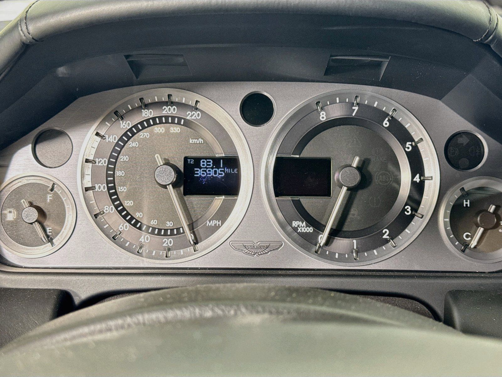 Used 2012 Aston Martin V8 Vantage S RWD image 11