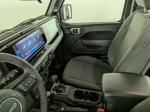 Certified 2025 Jeep Wrangler Unlimited Sport S 4xe image 33