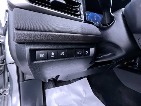 Used 2025 Toyota Camry LE FWD image 16