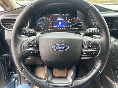 Used 2020 Ford Explorer XLT w/ Equipment Group 202A image 29