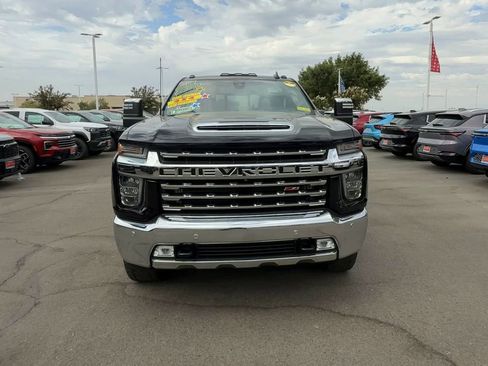 Used 2020 Chevrolet Silverado 2500 LTZ w/ LTZ Premium Package image 2