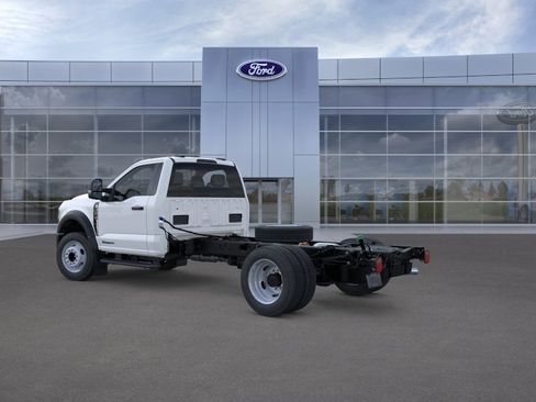New 2026 Ford F550 2WD Regular Cab Super Duty image 4