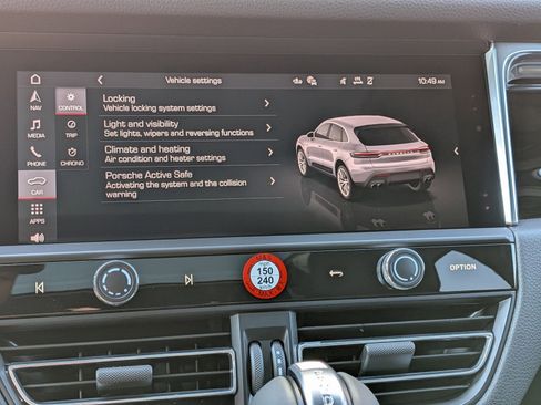 New 2026 Porsche Macan AWD/4WD image 18