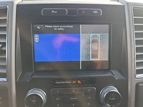 Used 2015 Ford F150 King Ranch w/ Equipment Group 601A Luxury AWD/4WD image 28