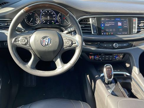 Used 2021 Buick Enclave Avenir w/ Avenir Technology Package FWD image 15