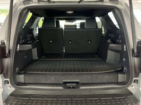 New 2026 Toyota 4Runner 4WD image 18
