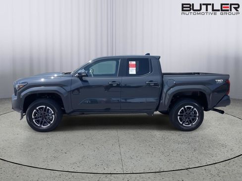 New 2026 Toyota Tacoma TRD Sport AWD/4WD image 2