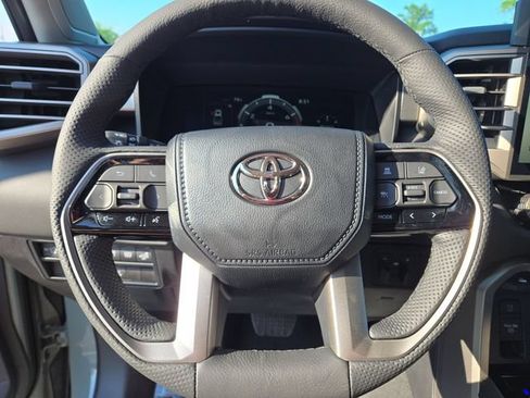 Used 2024 Toyota Tundra Limited AWD/4WD image 22