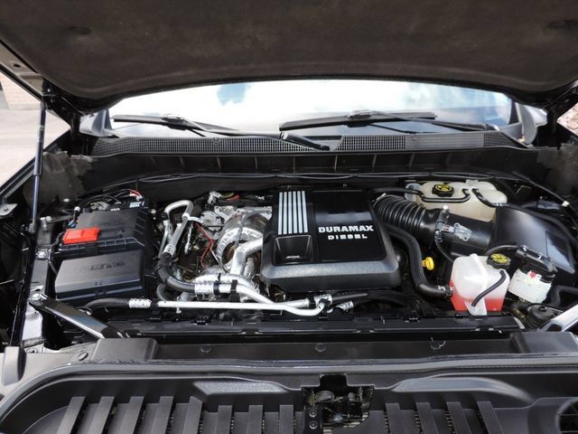 Used 2023 Chevrolet Silverado 1500 RST w/ Z71 Off-Road Package AWD/4WD image 25