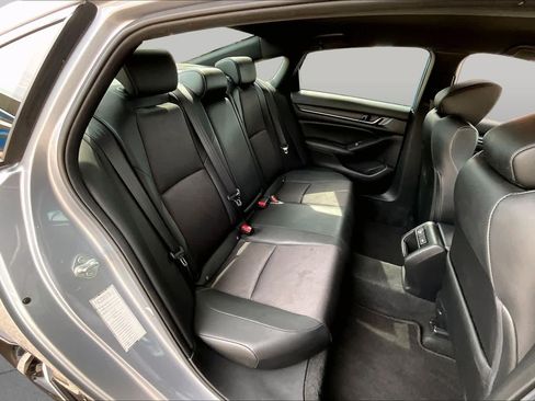 Used 2021 Honda Accord Sport image 20