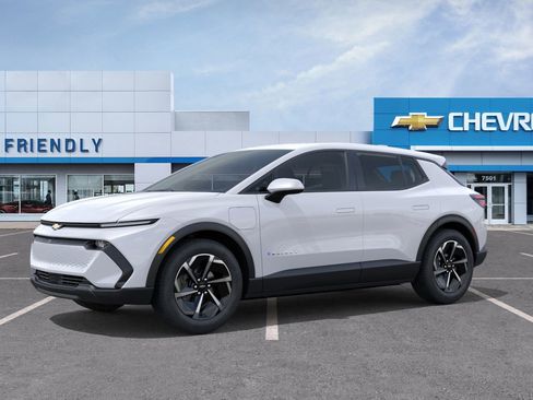 New 2026 Chevrolet Equinox EV LT image 12