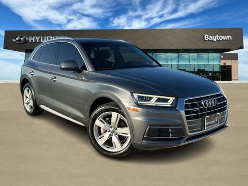 Used 2018 Audi Q5 2.0T Premium Plus w/ Premium Plus Package image 1