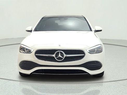 Used 2024 Mercedes-Benz C 300 Sedan image 2