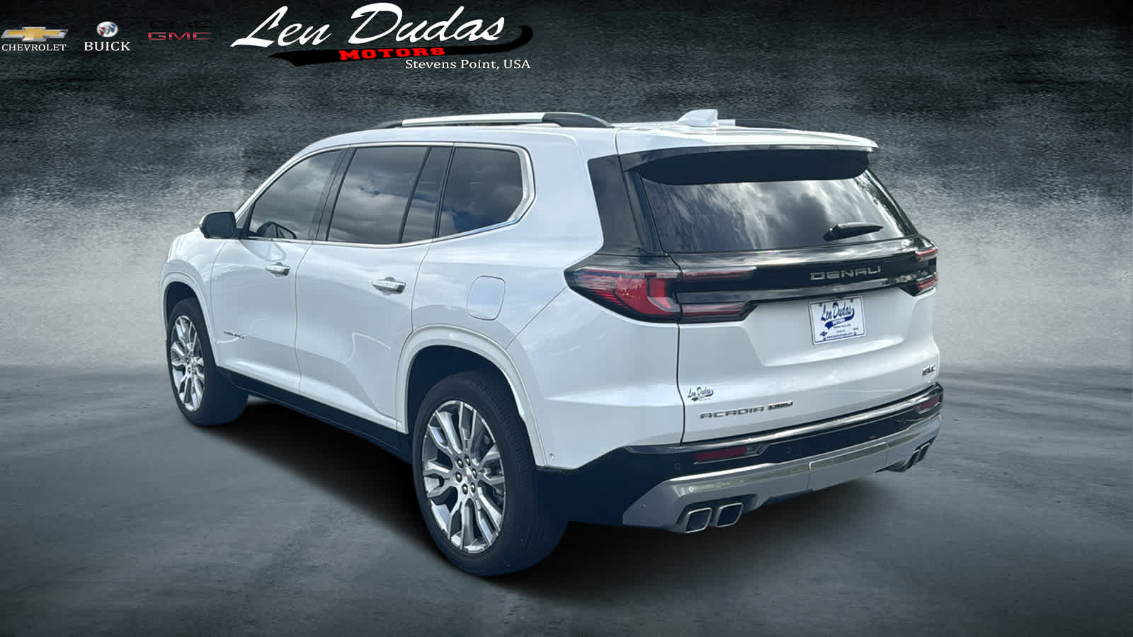 Used 2025 GMC Acadia Denali w/ Super Cruise Package AWD/4WD image 3