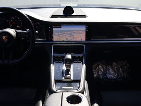 Certified 2023 Porsche Panamera 4 Platinum Edition AWD/4WD image 20