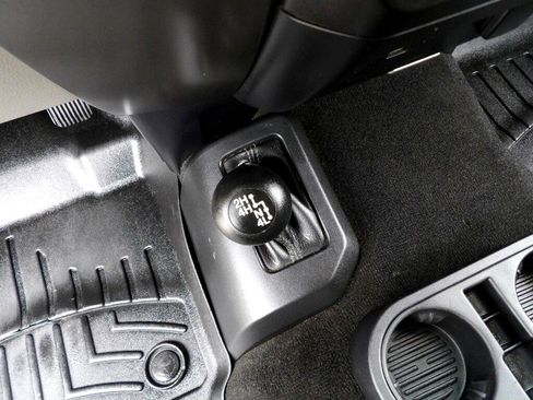 Used 2017 Ford F250 XLT image 28