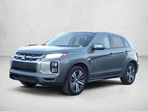 Used 2024 Mitsubishi Outlander Sport SE image 11