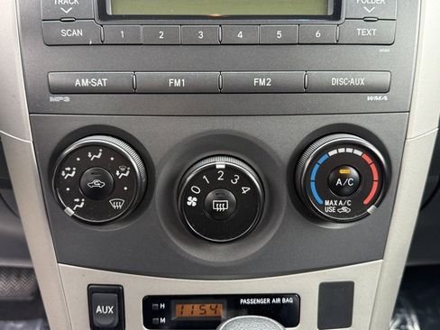 Used 2010 Toyota Corolla S image 24