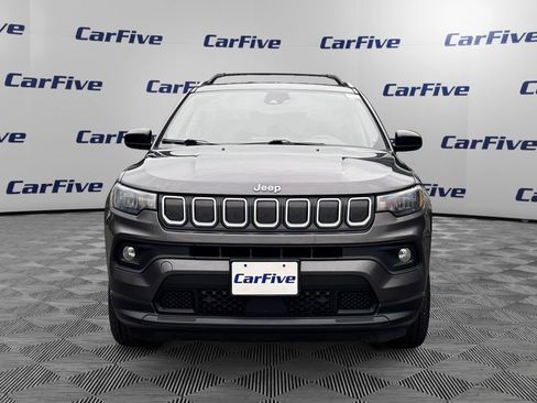 Used 2022 Jeep Compass Latitude AWD/4WD image 9