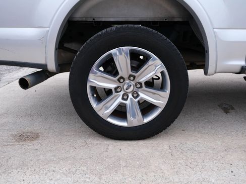 Used 2016 Ford F150 Platinum w/ Trailer Tow Package AWD/4WD image 18