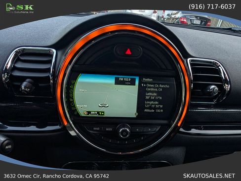 Used 2016 MINI Cooper Clubman FWD image 15