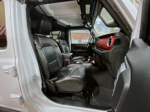 Used 2021 Jeep Wrangler Unlimited Rubicon AWD/4WD image 15