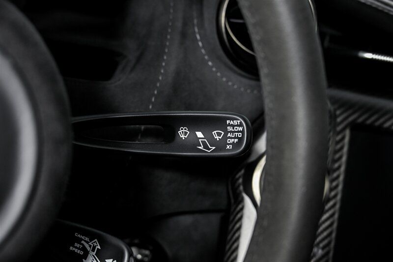 Used 2018 McLaren 720S RWD image 31