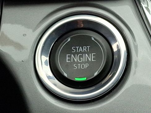 Used 2024 Chevrolet Trax LT w/ Driver Confidence Package FWD image 22