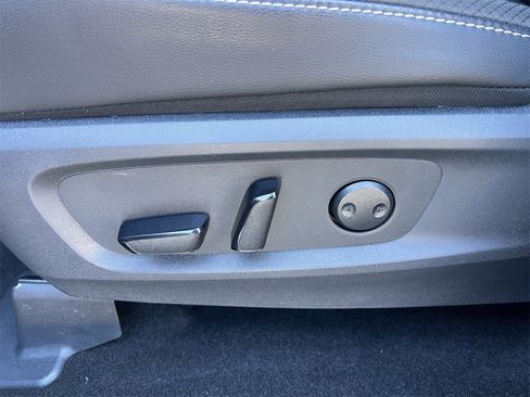 Certified 2024 Nissan Pathfinder SL image 22