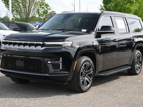 New 2026 Jeep Grand Wagoneer L 4WD image 5