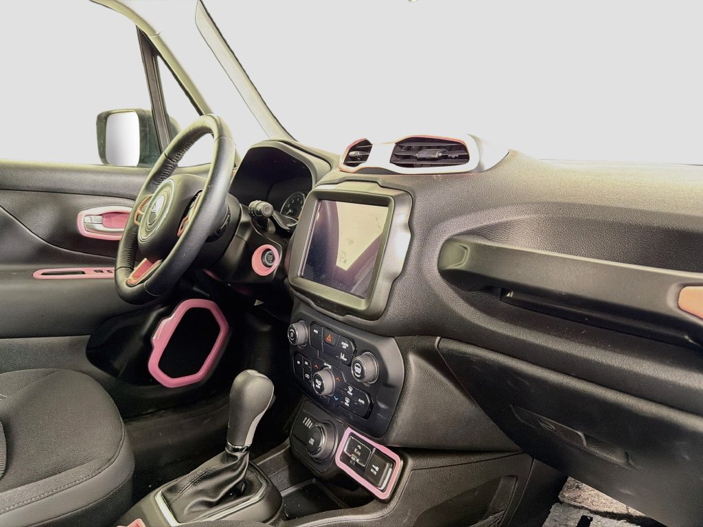 Used 2023 Jeep Renegade Latitude w/ Premium Group AWD/4WD image 31