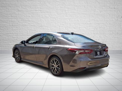 Used 2024 Toyota Camry XLE w/ Cold Weather Package AWD/4WD image 4