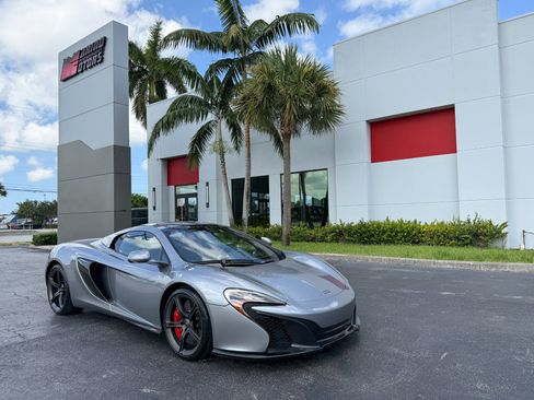 Used 2015 McLaren 650S Spider RWD image 44