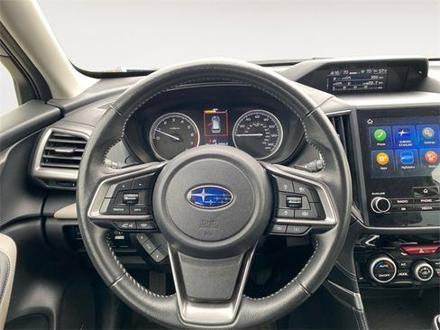 Used 2024 Subaru Forester Limited image 12