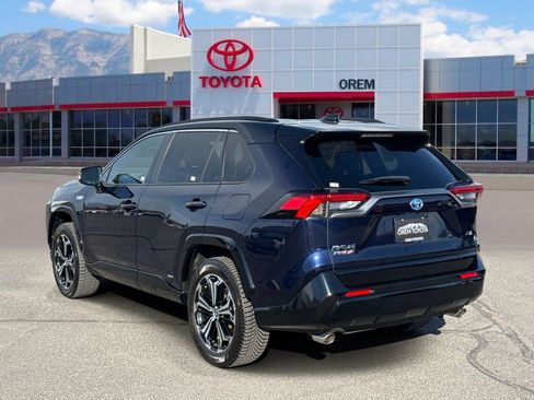 Used 2024 Toyota RAV4 XSE AWD/4WD image 5