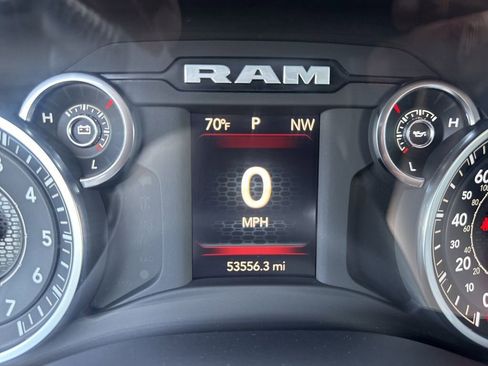 Used 2024 RAM 2500 Big Horn w/ Bed Utility Group image 23