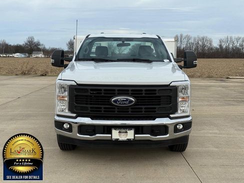 Used 2023 Ford F250 XL w/ XL Chrome Package image 2