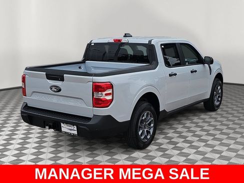 New 2026 Ford Maverick XLT w/ XLT Luxury Package FWD image 3