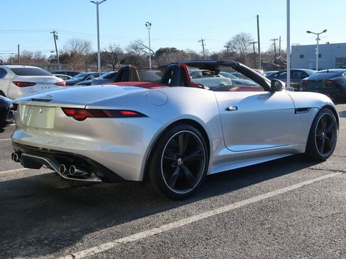Used 2020 Jaguar F-TYPE R image 42