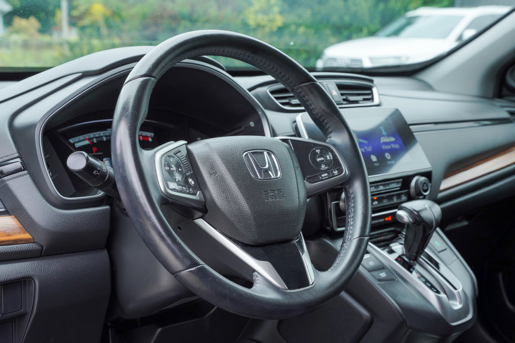 Used 2017 Honda CR-V Touring image 5