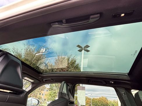 New 2026 BMW X3 xDrive30 w/ Premium Package image 8