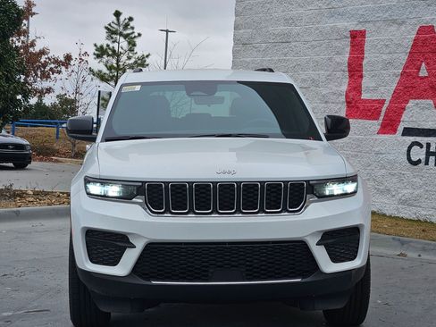 New 2025 Jeep Grand Cherokee Laredo w/ Trailer Tow Package image 2