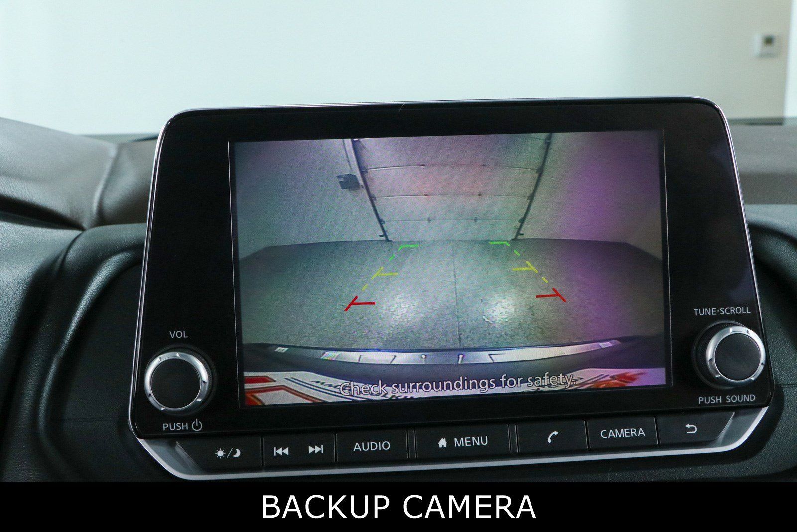 Used 2023 Nissan Rogue SV FWD image 18