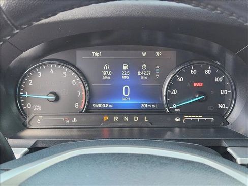 Used 2022 Ford Explorer XLT RWD image 14