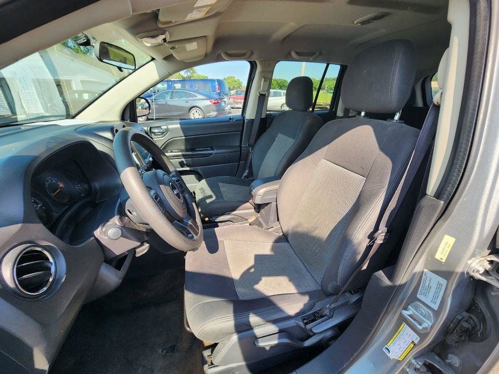 Used 2015 Jeep Compass Sport w/ Power Value Group AWD/4WD image 14