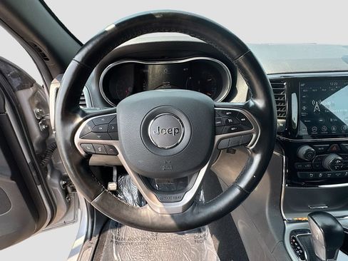 Used 2020 Jeep Grand Cherokee Limited w/ Trailer Tow Group IV AWD/4WD image 7
