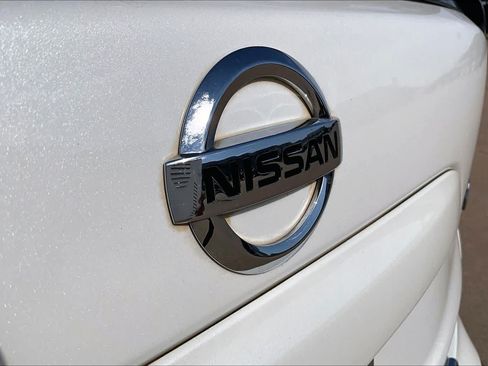 Used 2018 Nissan Murano Platinum w/ Cargo Package FWD image 29
