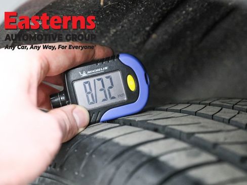 Used 2024 Volkswagen Tiguan Wolfsburg Edition image 29