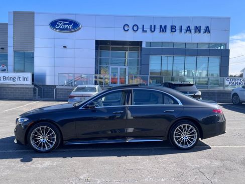 Used 2022 Mercedes-Benz S 580 4MATIC Sedan image 3